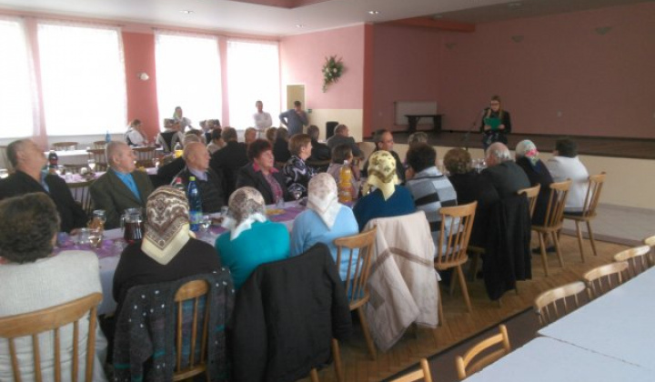 1. fotografia fotogalérie Posedenie s dôchodcami 2016