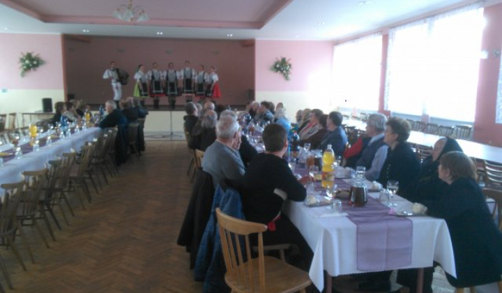 9. fotografia fotogalérie Posedenie s dôchodcami 2016