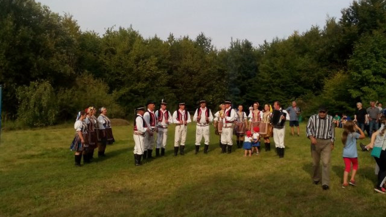 Fotografia fotogalérie Vatra SNP 2016